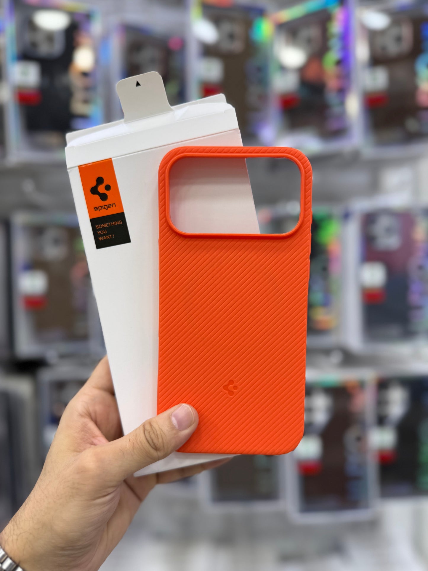 Spigen Mag armour 17 Series