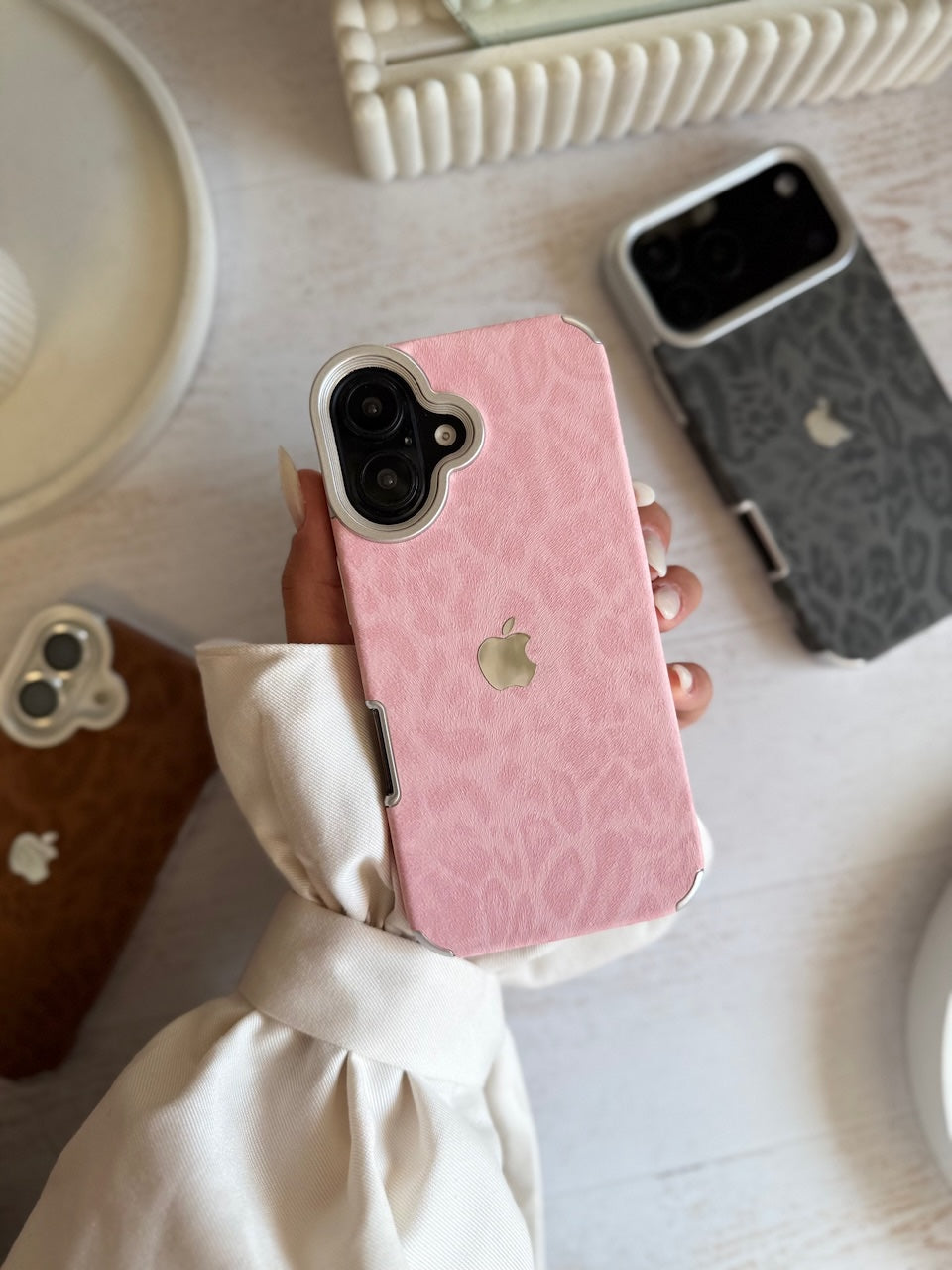 New Luxe Leapords Leather Texture Case