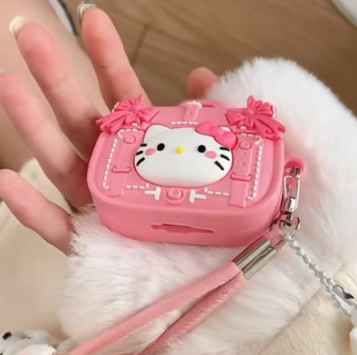 HelloKitty Luxe Handbag Airpods Pro/Pro2 Case
