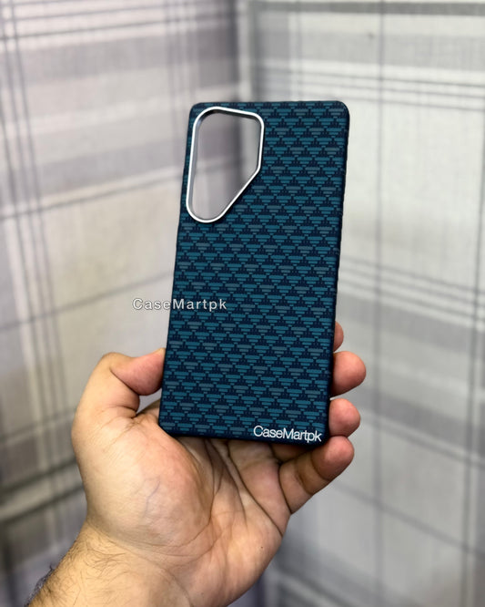 Blue Carbon Fibre Luxo MagSafe