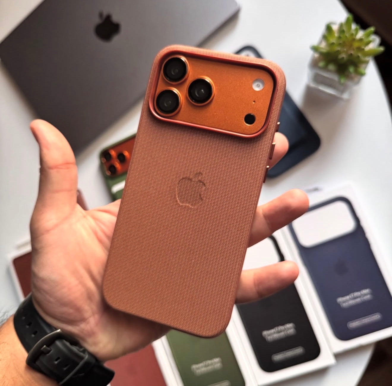 Original Apple TechWoven Case 