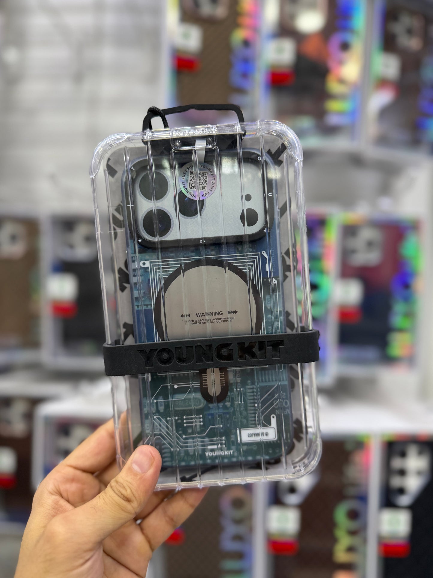 Original Young kit futuristic circuit technology series case for Apple iPhone 17 series  Blue