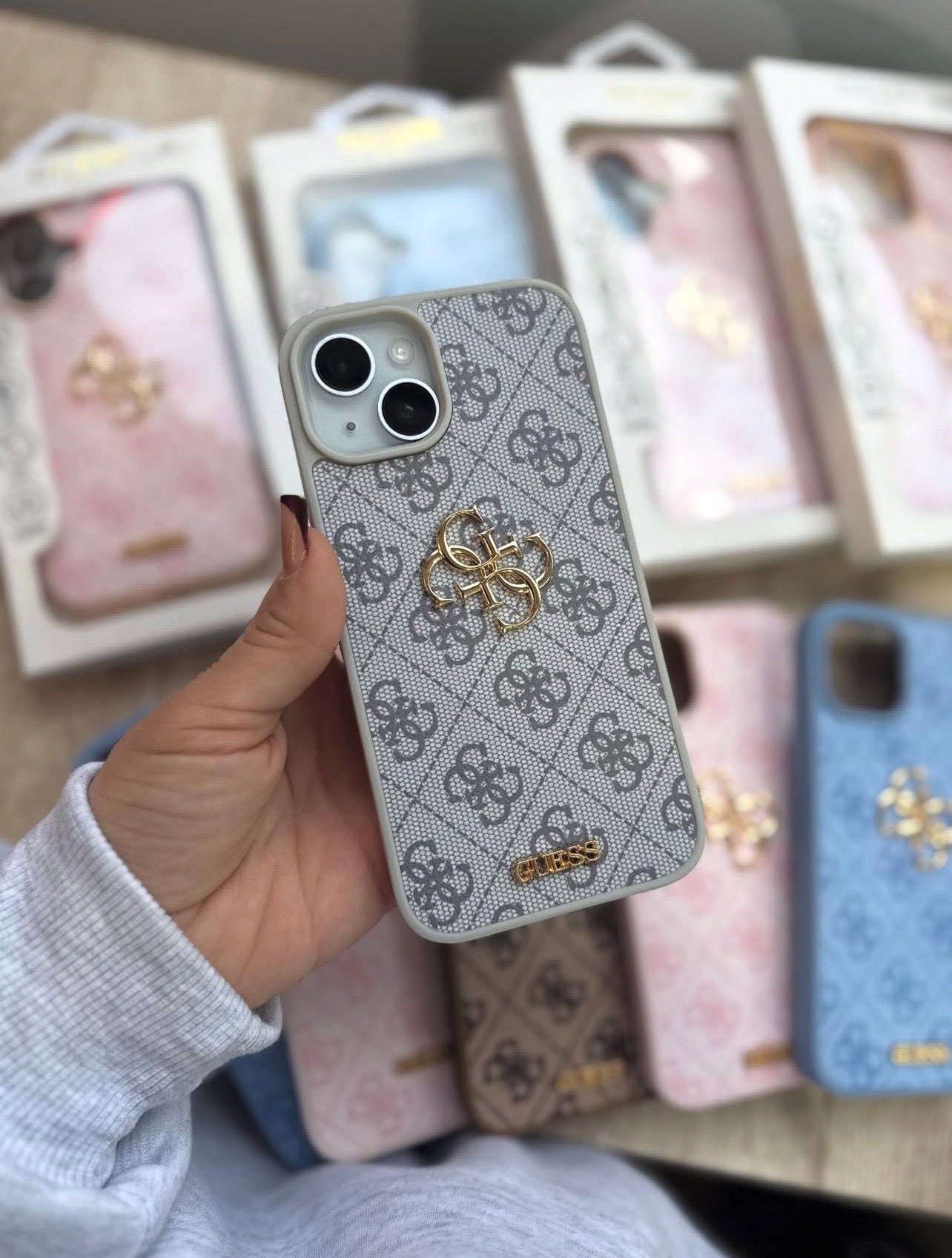 GUESS - Official Branded Case