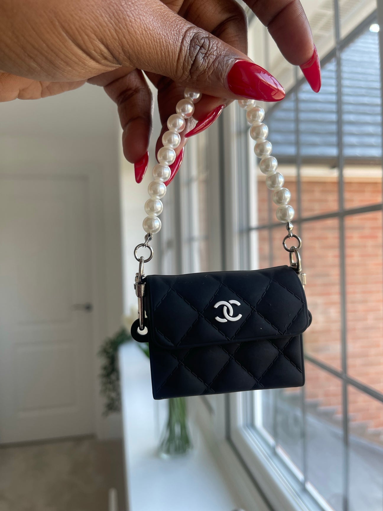Chanel HandBag Airpods Pro/Pro2 Case with Chain