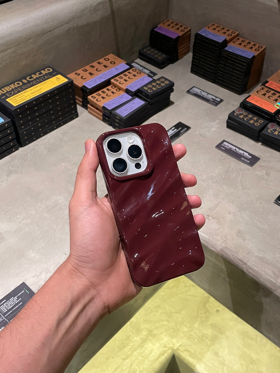 Premium Cherry Wavy Case