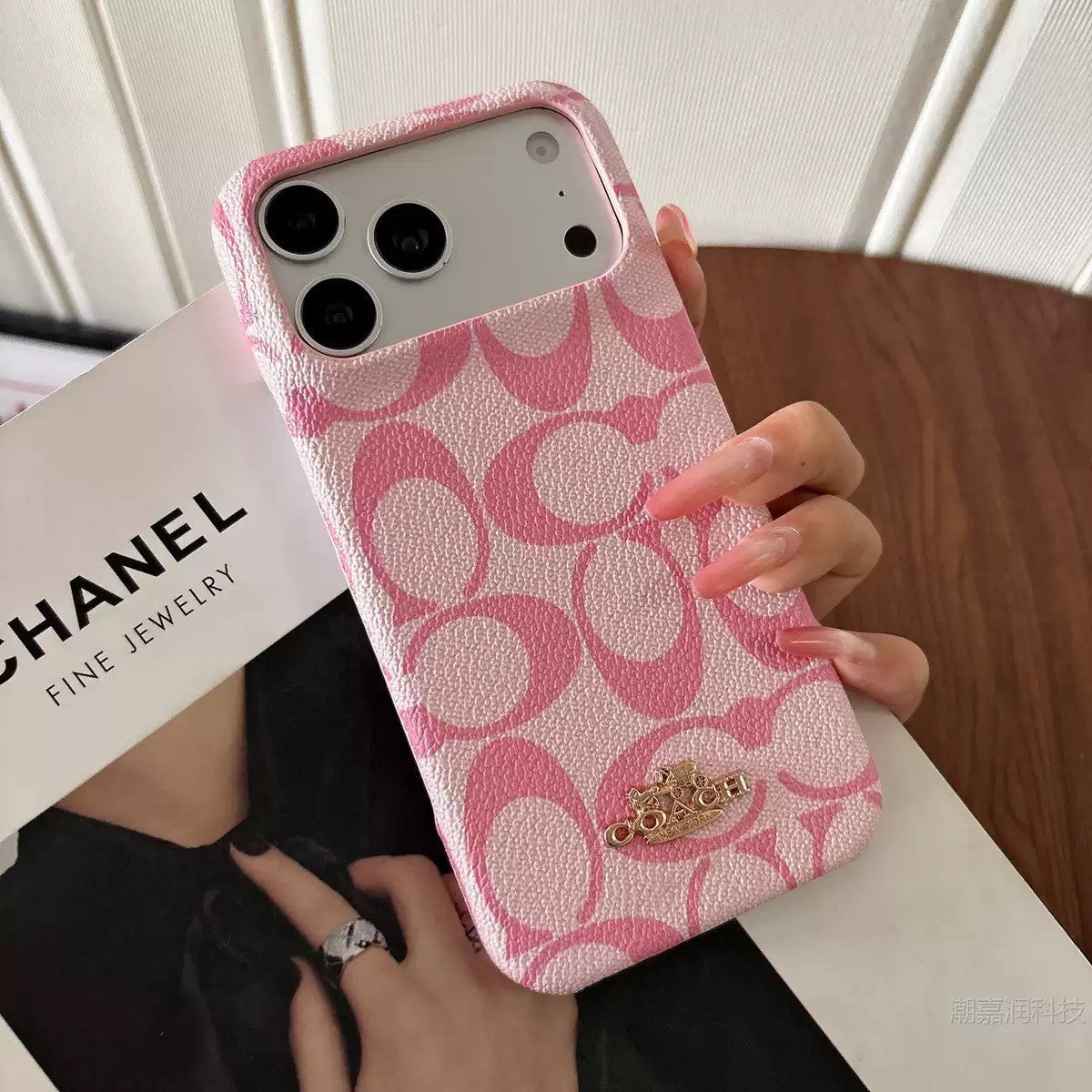 Branded Coach™ Case
