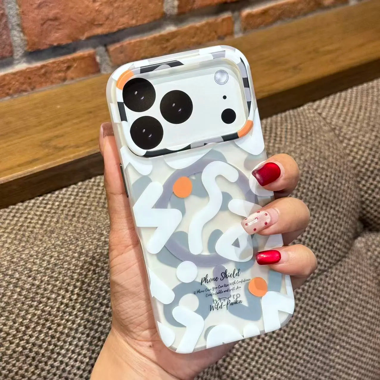 Wild-Piaka Branded Case! 🤍