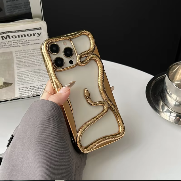 Snake Inside Computer Case Snake metalic case – Case.PK
